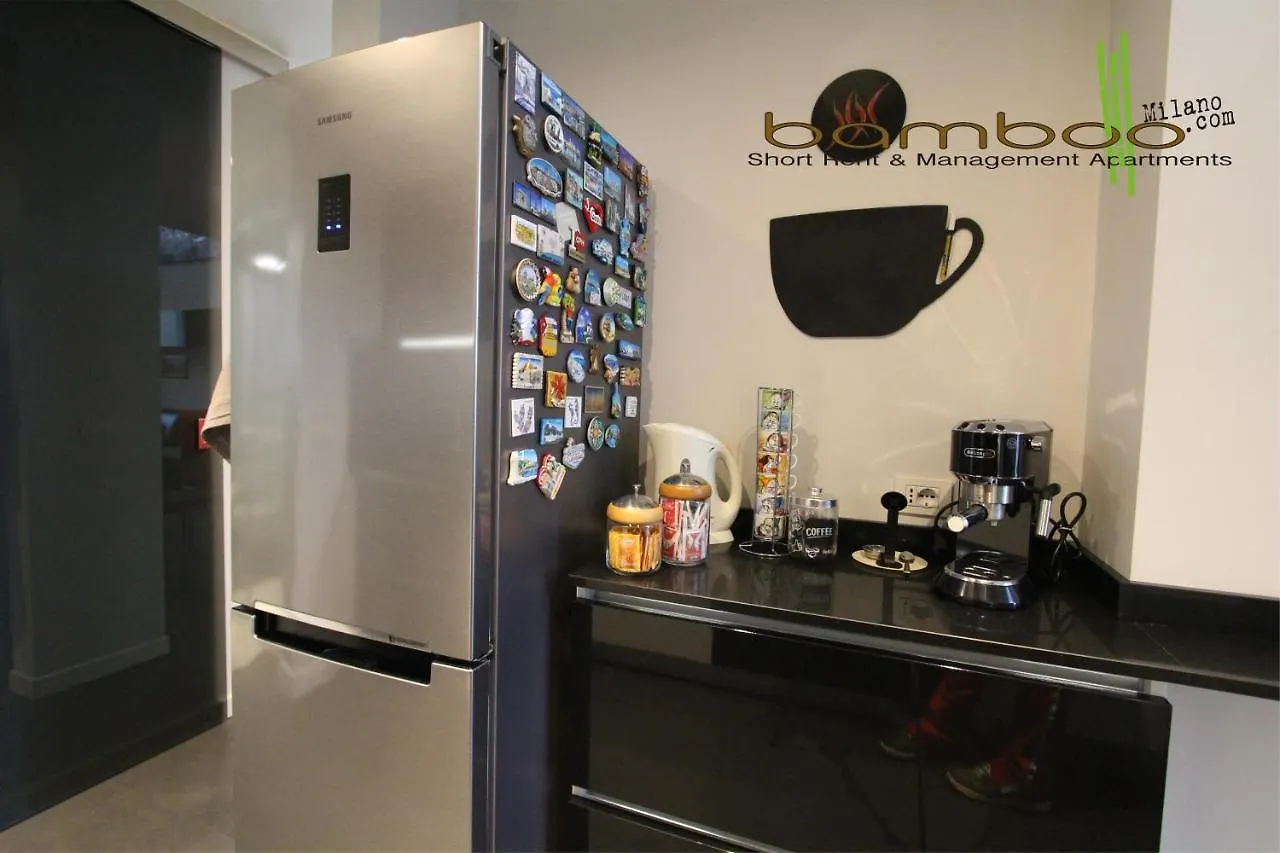 Bamboo Milano Colico Loft 아파트  밀라노