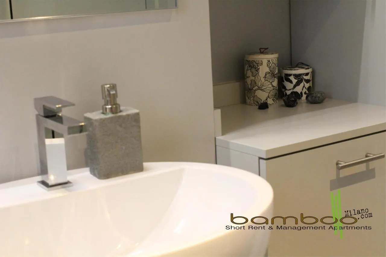 Bamboo Milano Colico Loft 아파트