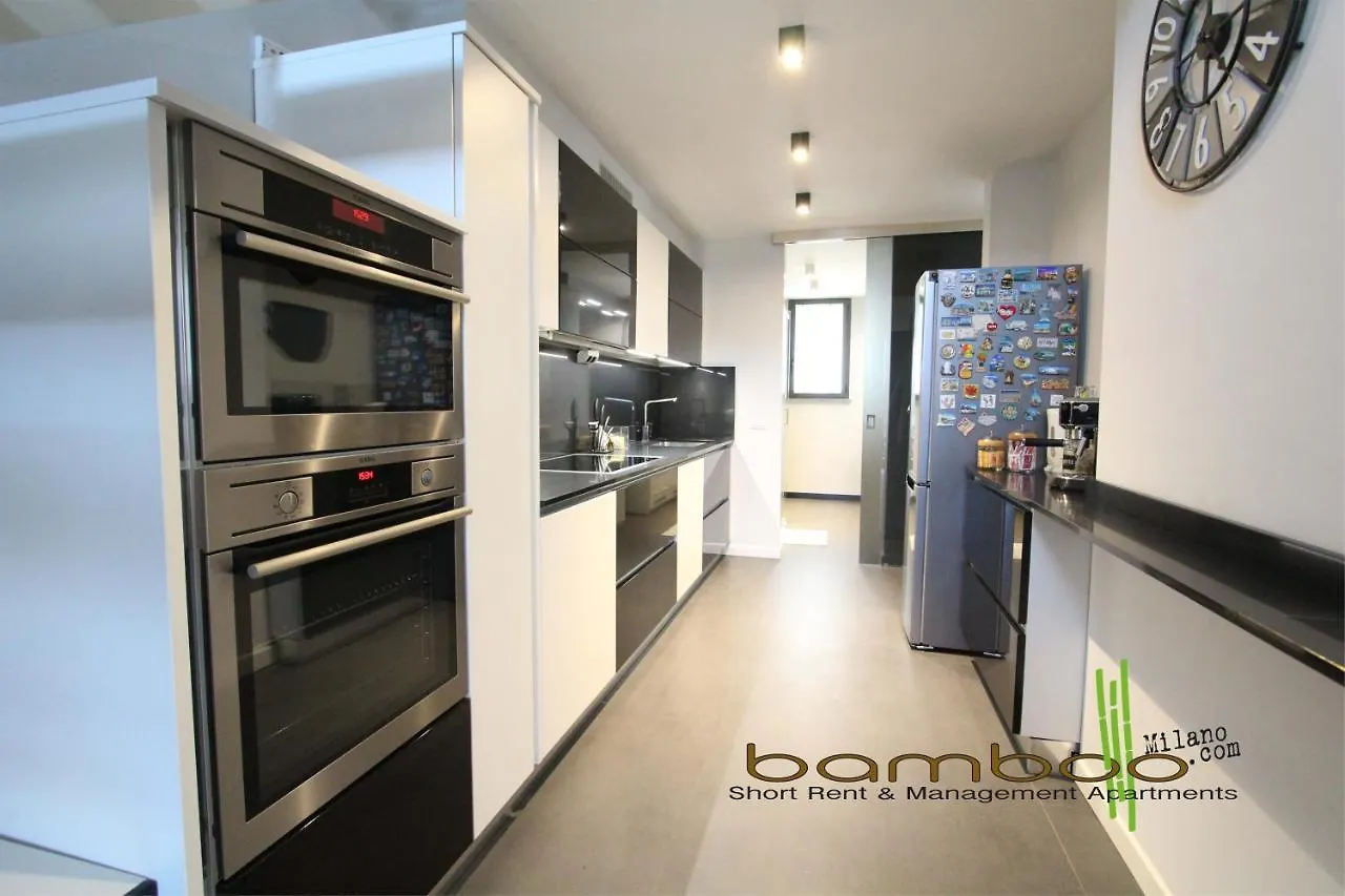 Bamboo Milano Colico Loft 아파트