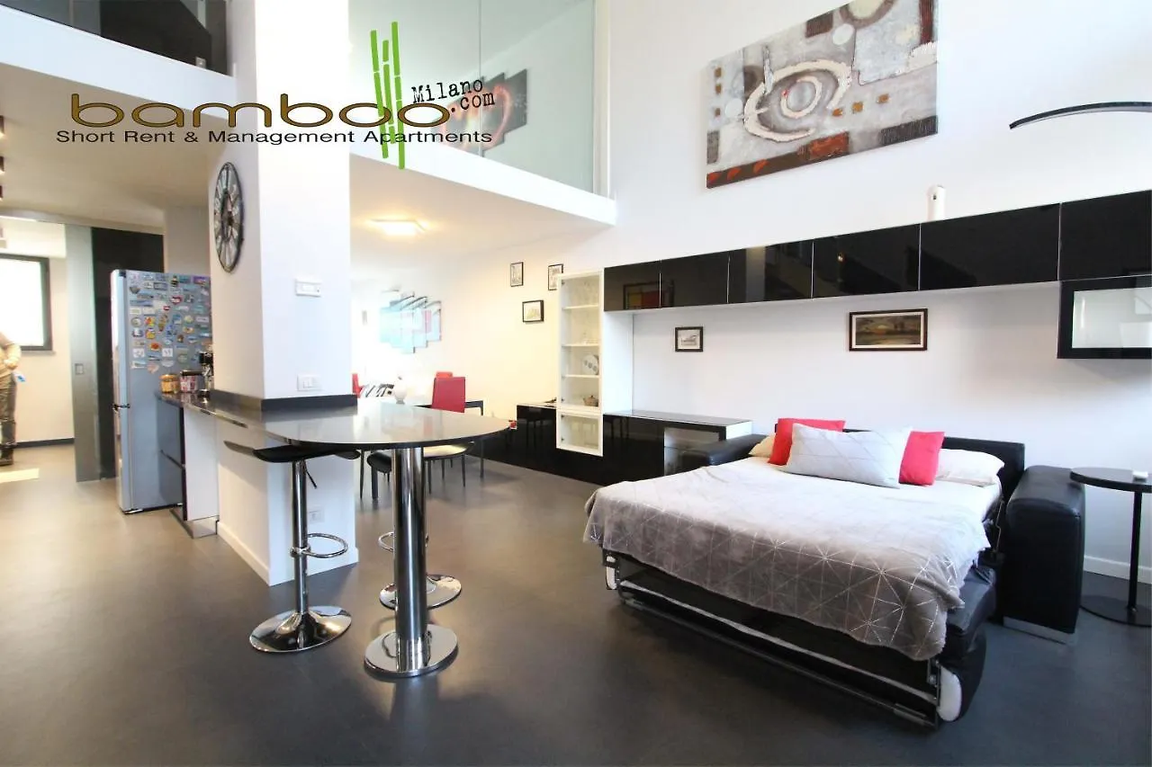 Bamboo Milano Colico Loft 아파트