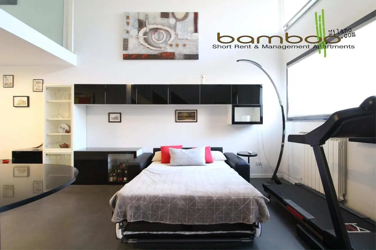 Bamboo Milano Colico Loft 아파트